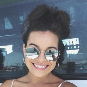 Meet your Posher, Aleah